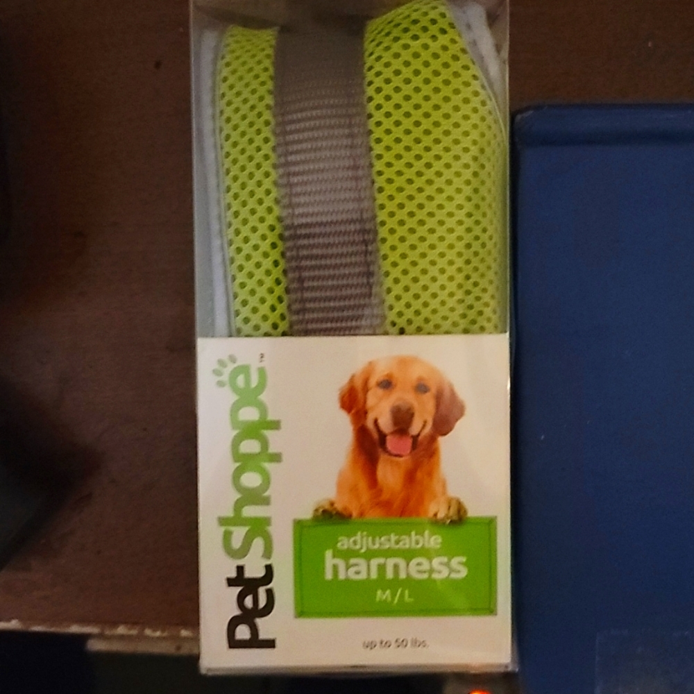 Pet shoppe adjustable harness neon green M/L Dog
